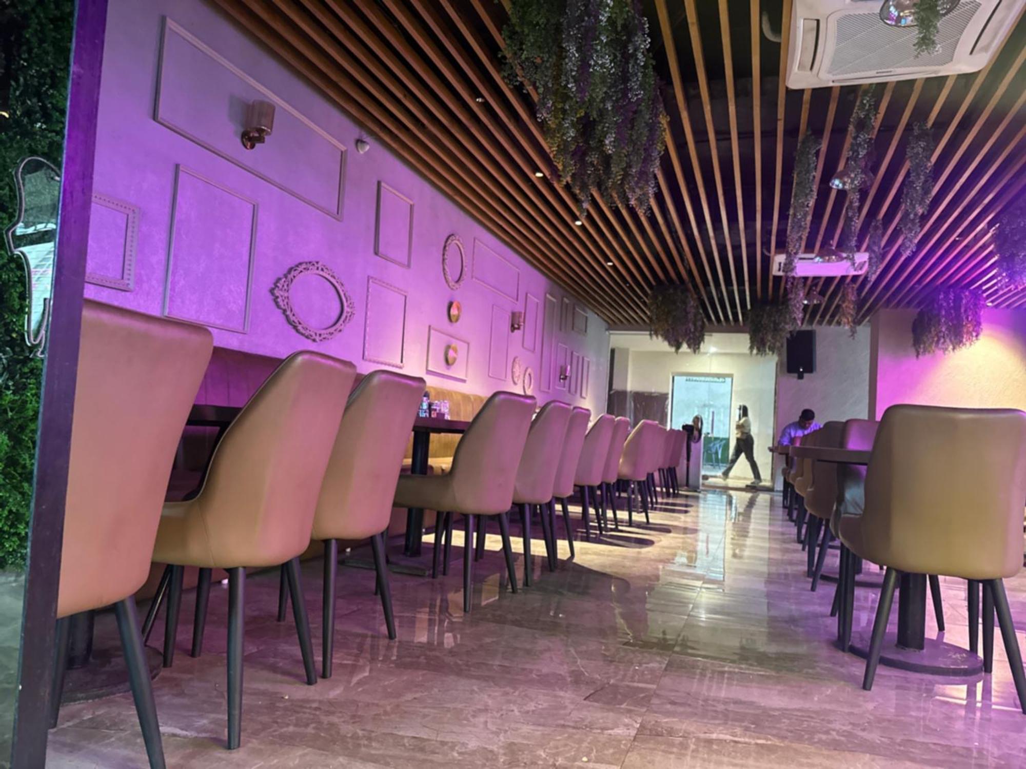 Hotel Merakee - Near Dahisar Mira Road Mumbai Buitenkant foto
